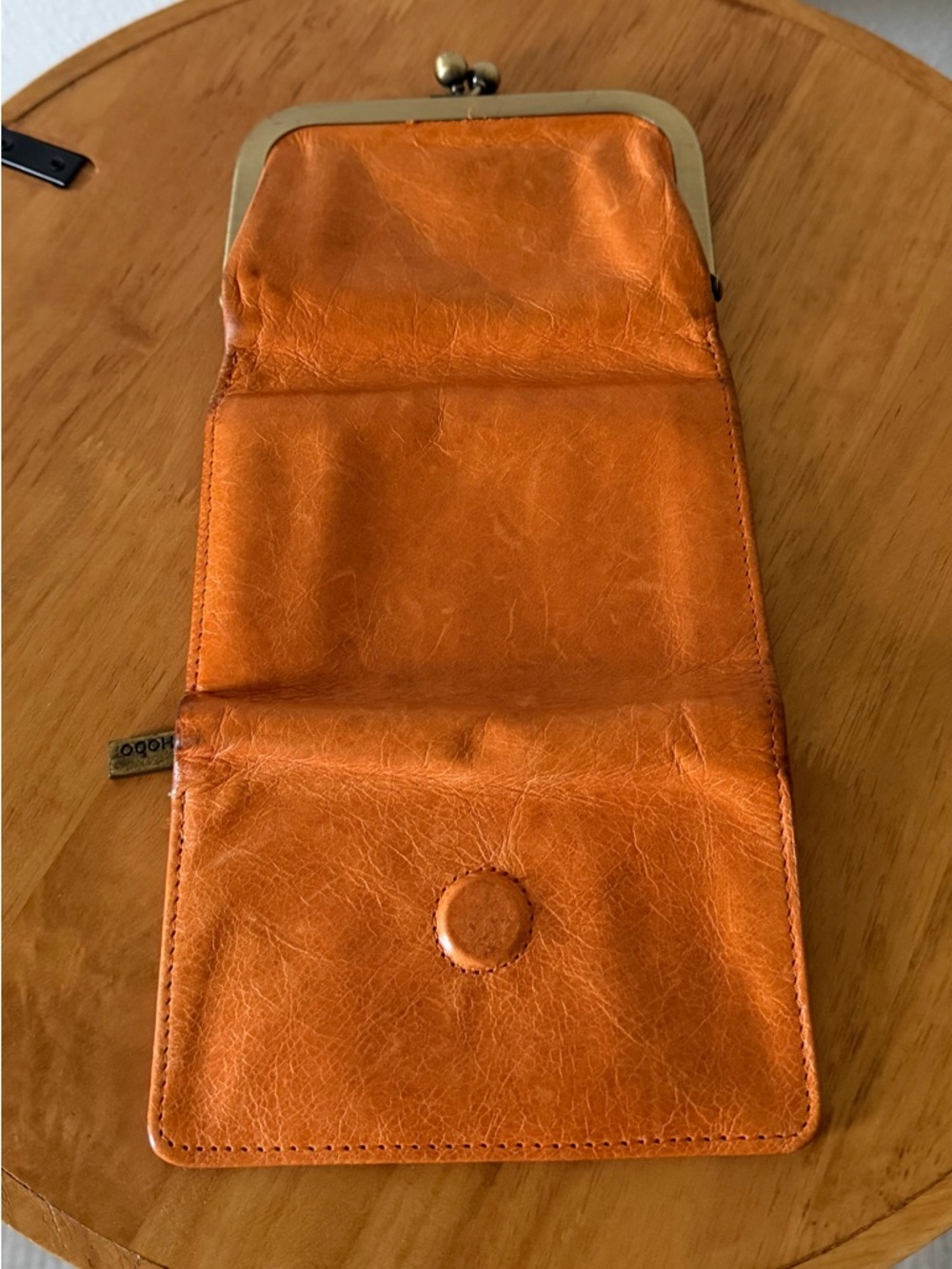 HOBO Robin Compact Wallet - Picture 4 of 4